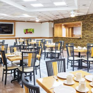 Dining 3