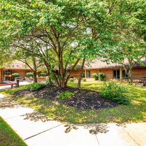 Pickerington-CourtYard (21)